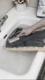 Multifunctional Shoe Polishing Brush – Keep Your Footwear Pristine & Polished Anytime, Anywhere