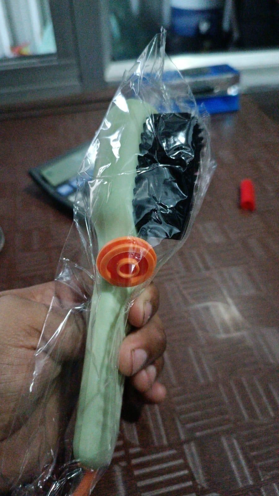 Multifunctional Shoe Polishing Brush – Keep Your Footwear Pristine & Polished Anytime, Anywhere